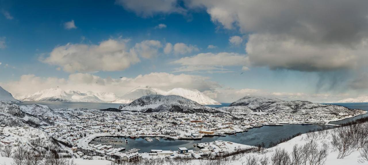 Pa Hjornet Gjestehus Skjervoy Luaran gambar